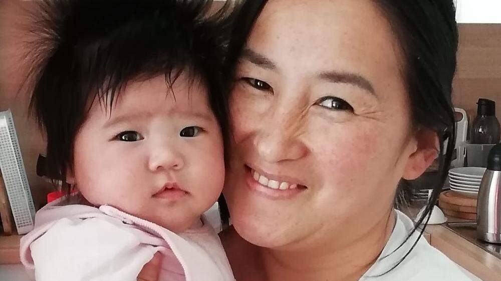 Die 34-jährige Mutter mit der fünf Monate alten Tochter