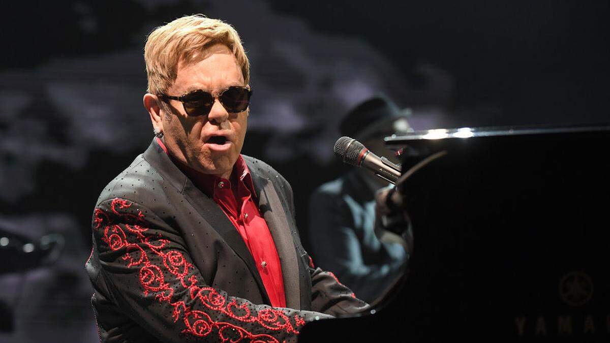 Elton John trauert um seine verstorbene Mutter