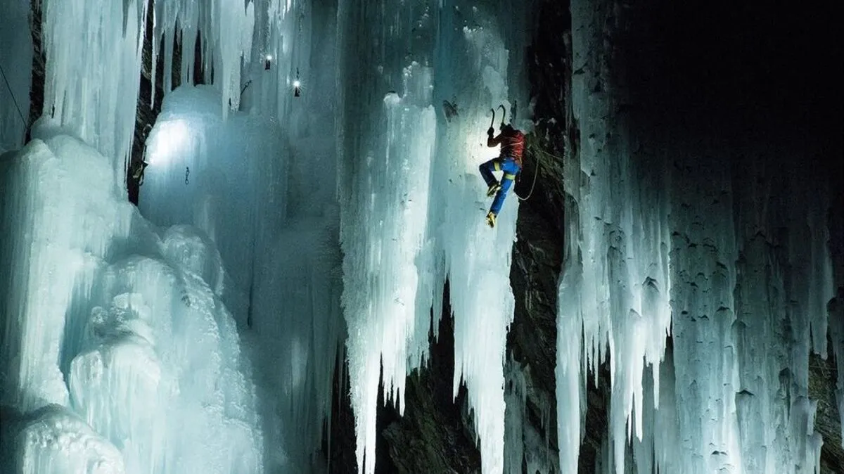 Nächtliches Klettern am Zösenberg-Eisfall