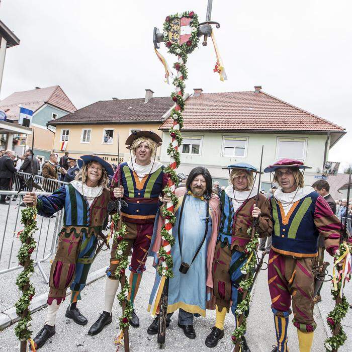 Am Samstag wird die Freyung mit G'schirr und G'scherr auf das Wiesenmarktgelände in Bleiburg getragen. Seit 24 Jahren erstmals ohne Martin Dobnigg (Mitte)
