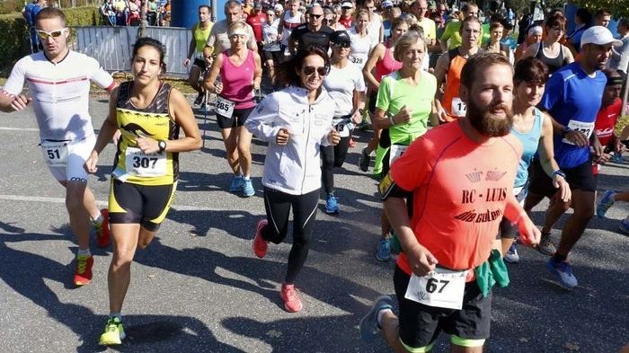 Neuer Teilnehmerrekord beim 17. Loipersdorfer Buschenschanklauf &amp; Nordic-Walking.