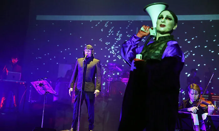 Auch LAIBACH mit ihrem Musical der etwas anderen Art sind beim Klagenfurt Festival dabei