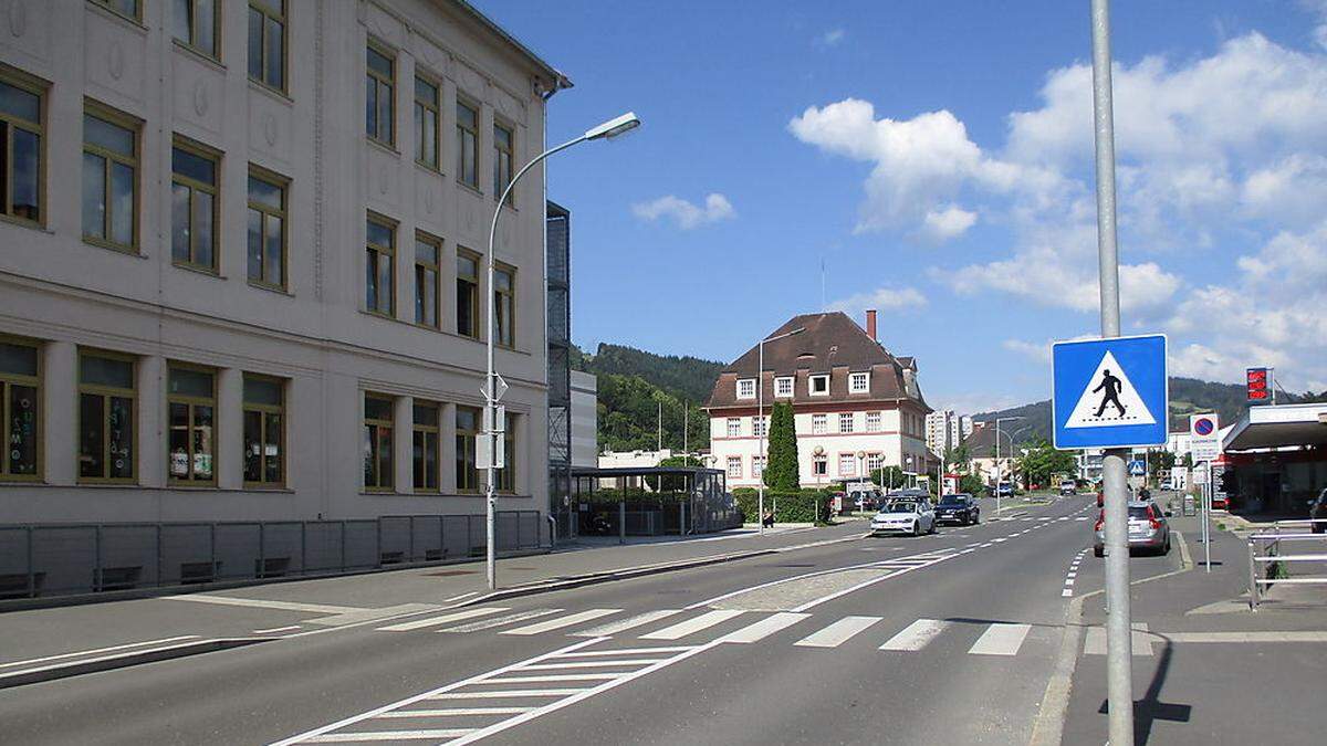 Auch den Schulweg zum Bildungszentrum Pestalozzi in Leoben-Donawitz hat man sich kritisch angeschaut