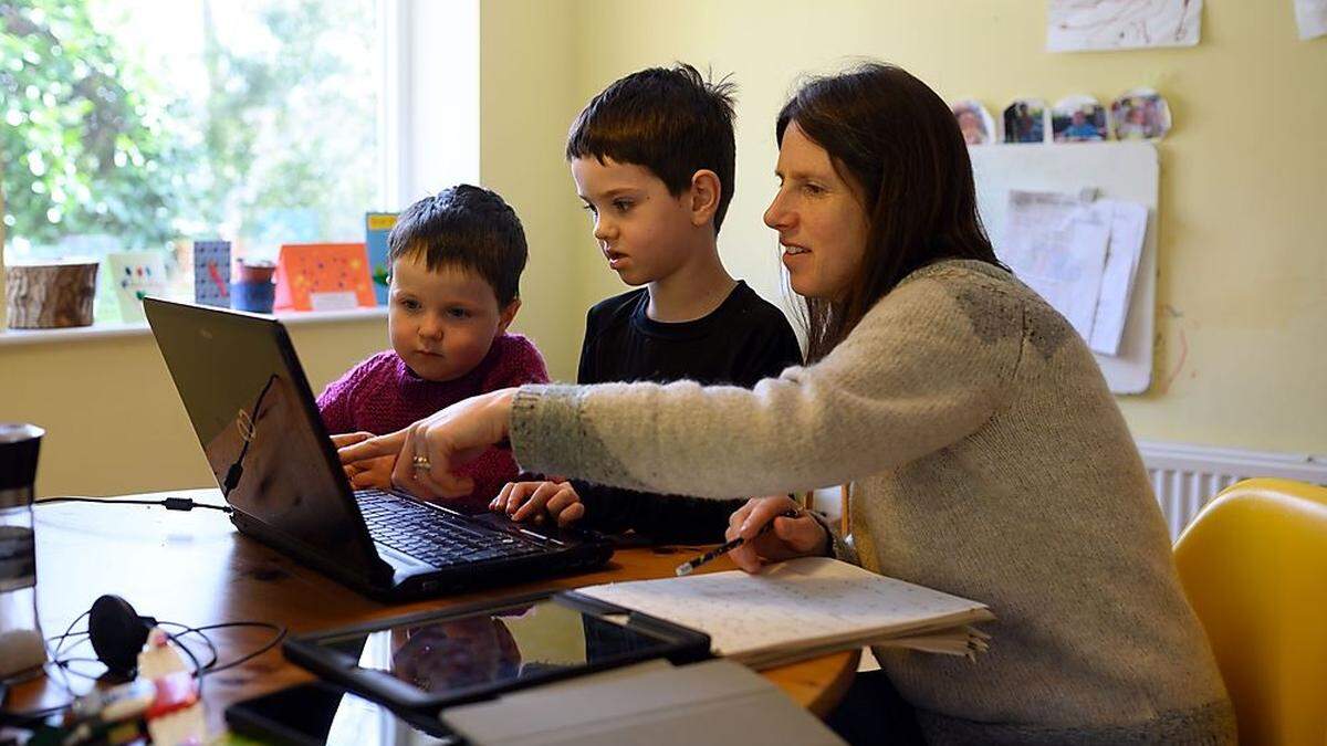 Nicht alle Familien können sich einen Laptop leisten (Sujetbild)