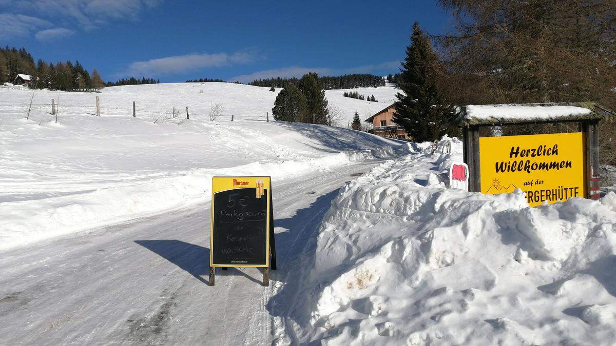 Pächter der Weißbergerhütte möchte fünf Euro fürs Parken verlangen