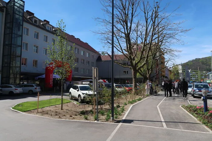 Mehr als 500 Pflanzen und weniger Asphaltflächen machen den Frechener Platz zum Nachhaltigsten in Kapfenberg.