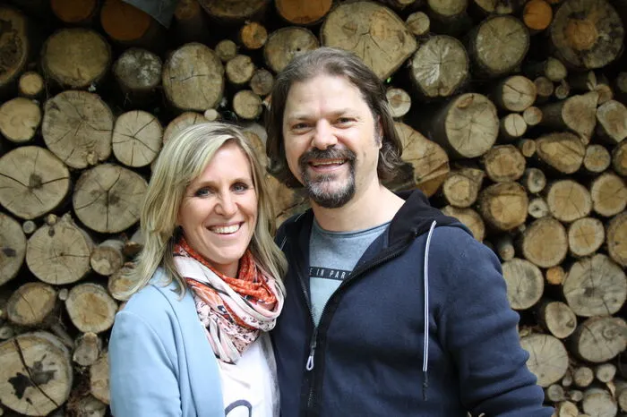 Michaela Schliefni und Charly Raneg von Karamedia