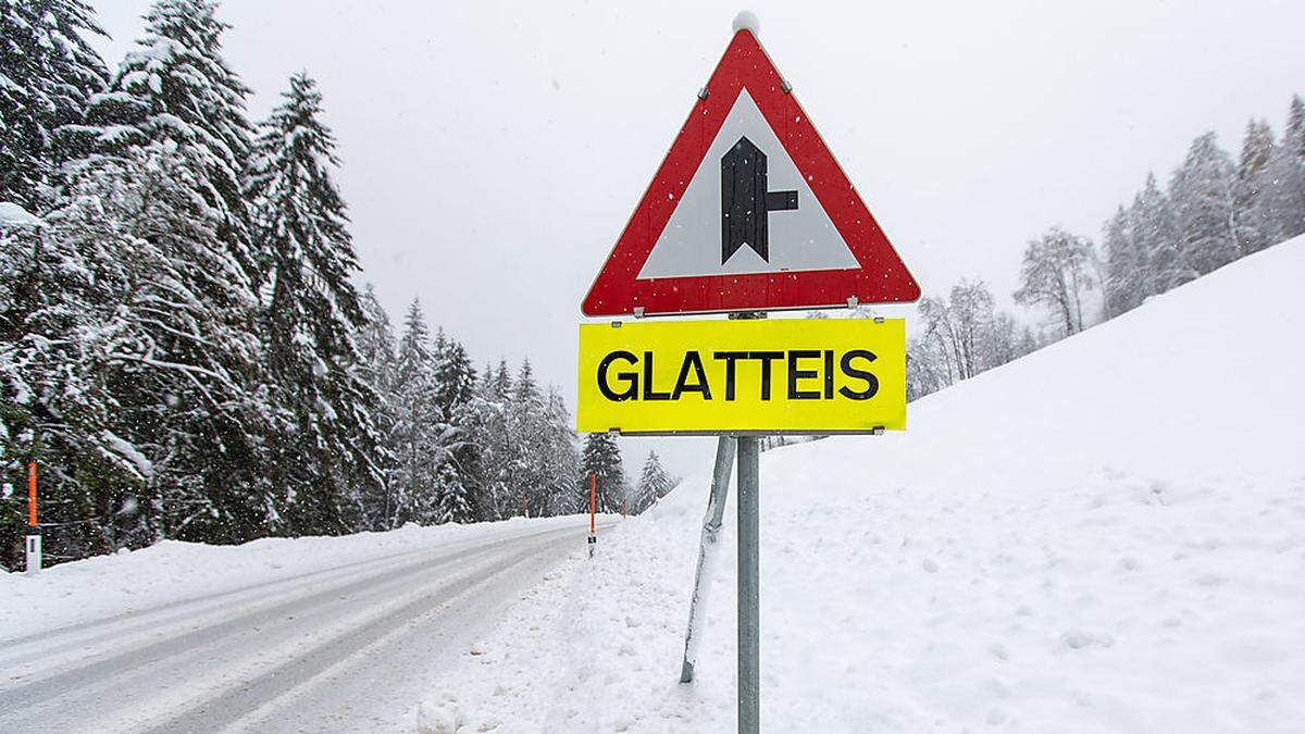 Schneeregen könnte am Freitag für glatte Straßen sorgen