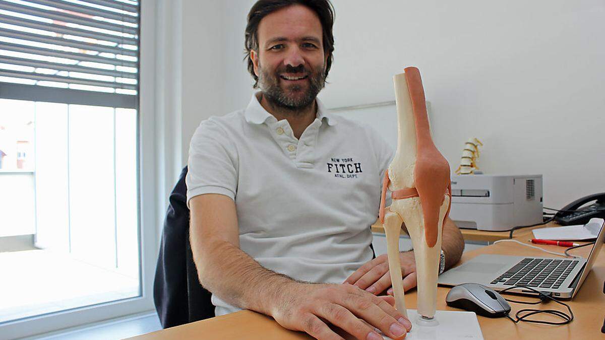 Martin Karpf ist Facharzt für Orthopädie und orthopädische Chirurgie. Er eröffnete eine neue Praxis in Wolfsberg 