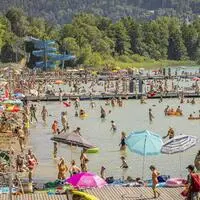 Im Strandbad in Klagenfurt ist viel los (Archivbild) 