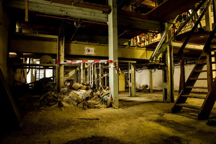 Nach der Klärung der Eigentümerstrukturen hat die Familie, die seit 1920 im Besitz der Mühle ist, diese 2020 für ein Kunstprojekt geöffnet.