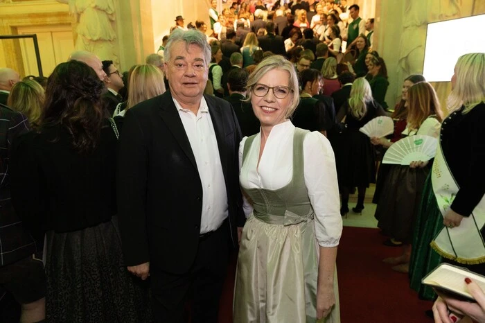 Nationalratsabgeordneter Werner Kogler (Grüne) und Grünen-Klubobfrau Leonore Gewessler