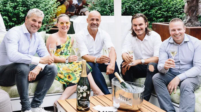 Am Mittwoch wurde die neue Sommer-Lounge im Eckstein-Gastgarten mit einer Feier eröffnet.