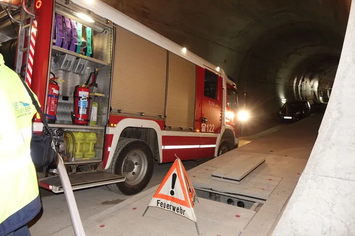Feuerwehren nutzen schon jetzt das Zentrum zum Üben von Katastrophenfällen und Unfällen in Tunnelanlagen.