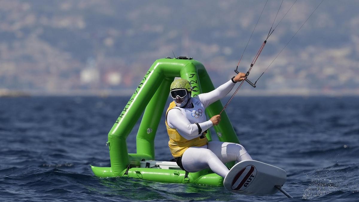 Valentin Bontus steht im Kitesurf-Finale