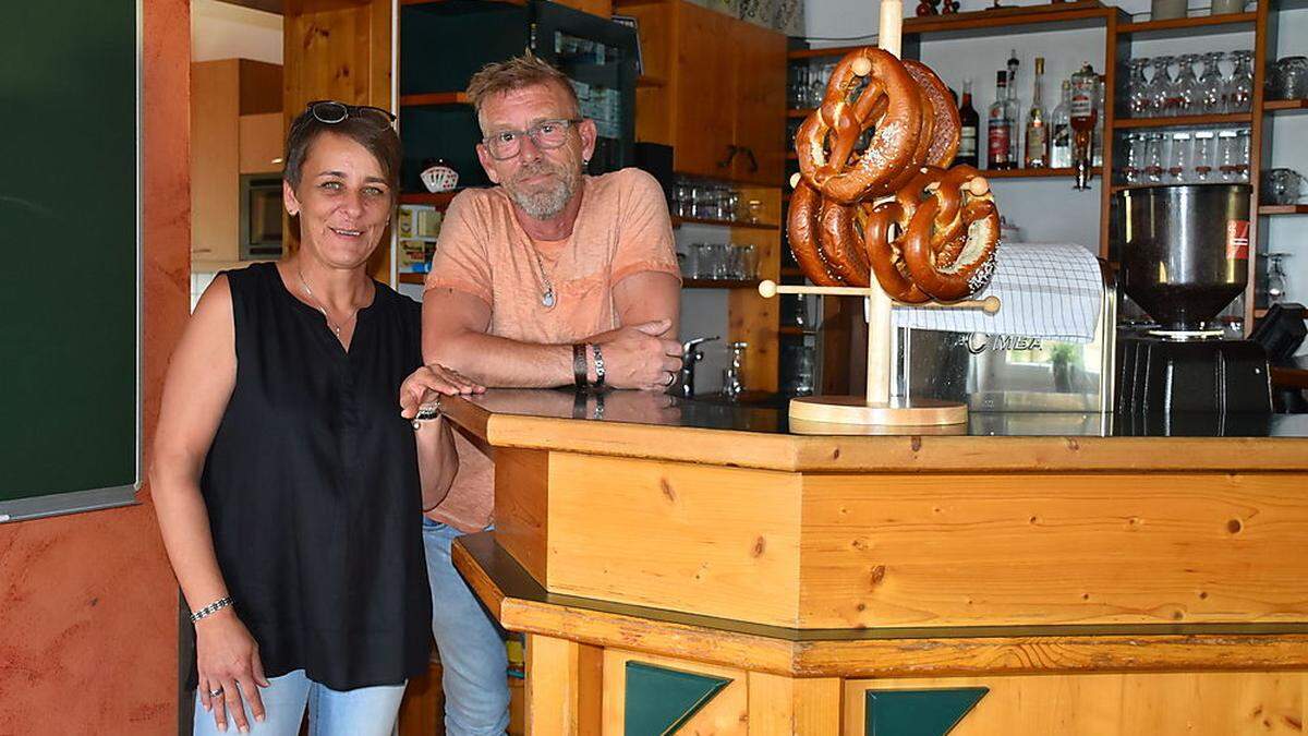 Sie wanderten aus Deutschland aus, um in Österreich ein Gasthaus zu führen: Andrea und Mike Ruhnau