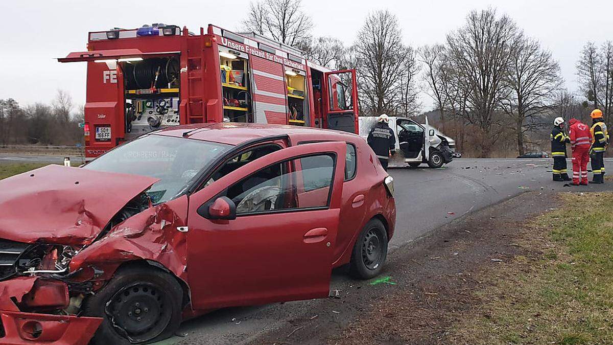 Unfallträchtige Kreuzung in Kirchberg/R