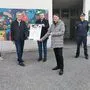 Von links: Christian Vallant ("Over the limit"), JUZ-Leiter Gernot Brandstätter, Schuldirektor Jürgen Nickel, Bürgermeister Hannes Primus, Stadtrat Alexander Radl und die beiden Präventionsbeamten Andreas Tatschl und Johann Berger