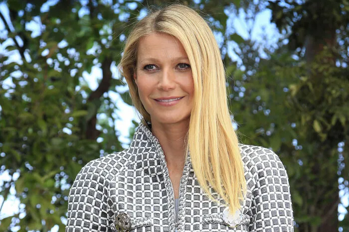 Gwyneth Paltrow wiederum hat eine eigene Wellness- und Lifestylemarke („Goop“), die mit Schönheits- und Modeprodukten ihren Kontostand erhöht.