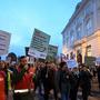 Archivbild einer öffentlichen Betriebsversammlung und Demo der Sozialwirtschaft im November 2022 in Wien. In KV-Verhandlungen der Sozialwirtschaft erzeugt die Arbeitnehmerseite oftmals Druck