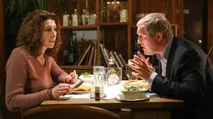 Adele Neuhauser als Bibi Fellner und Harald Krassnitzer als Moritz Eisner geraten in ein abgründiges Netzwerk