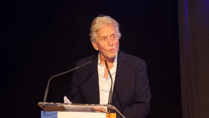 Michael Douglas