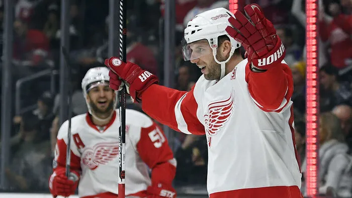 Thomas Vanek, Frans Nielsen