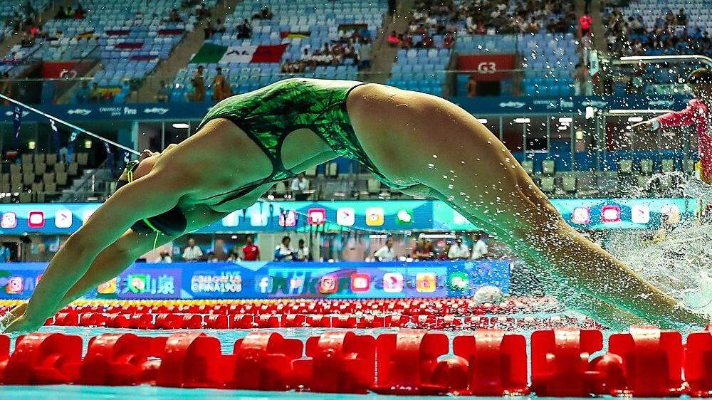 Caroline Pilhatsch schwimmt in Glasgow um eine Medaille