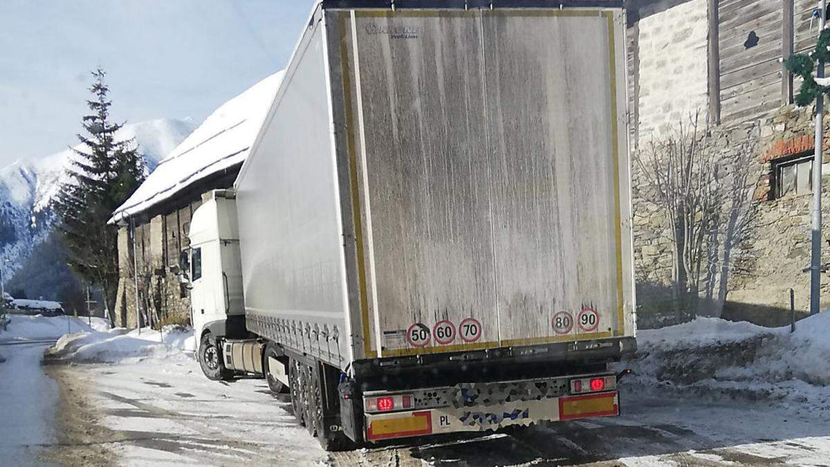 Immer wieder unterschätzen Fahrer den Tauern