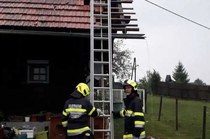 Zahlreiche Dächer wurden in Berndorf und Hitzendorf beschädigt.