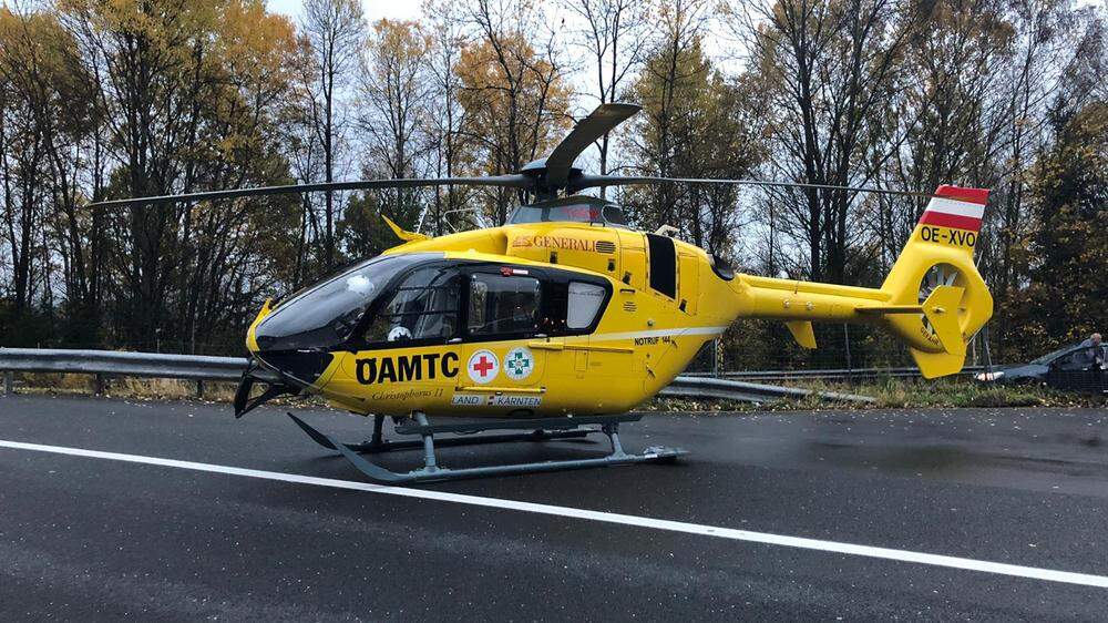  Nach einem Unfall Dienstagfrüh ist die Ostautobahn (A4) Richtung Wien zwischen Fischamend und Flughafen Wien in Schwechat gesperrt worden. 