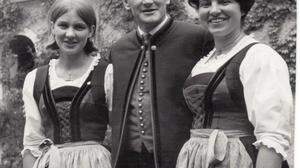 Chorleiter und Familienmensch: Günther Mittergradnegger mit Frau und Tochter Erika