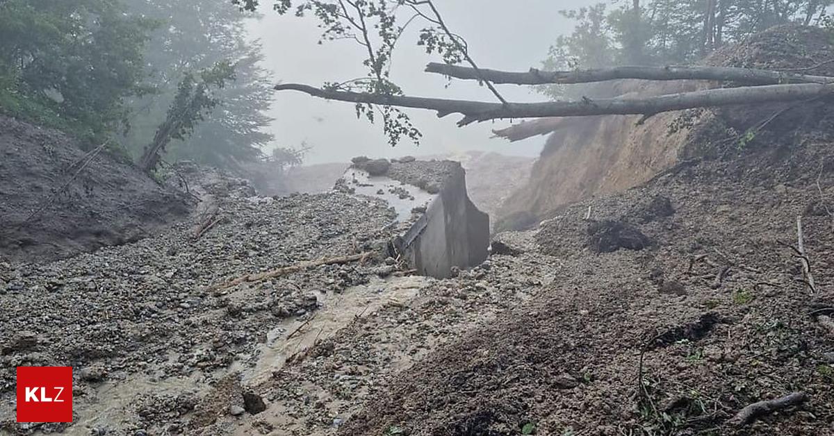 Gemeinde Maria Rain Ortschaft durch Unwetter abgeschnitten, Arbeiten