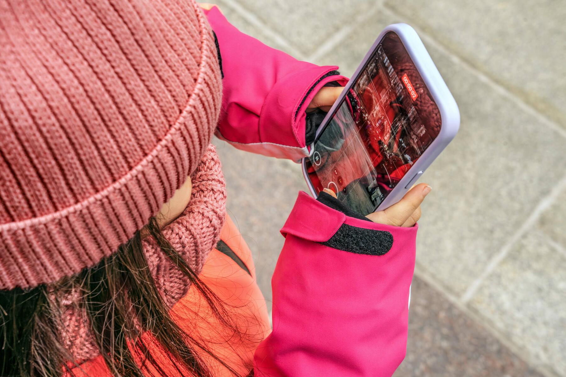 Jetzt fix: Social-Media-Verbot bis 14 und Latein-Kürzung kommt