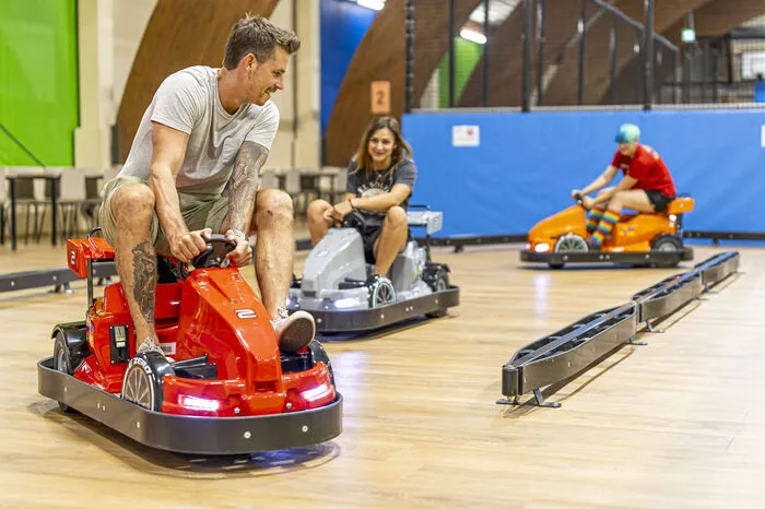 Spaß haben die Besucher nicht nur am Trampolin, sondern auch mit anderen Aktivitäten.