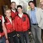 Patrick Wenzl, Lissi Eder, Michael Unterlerchner, Jutta Mainhart, Extrembergsteiger Hans Wenzl, Edi Steiner und Alexandra Frank im Kultursaal in Seeboden 