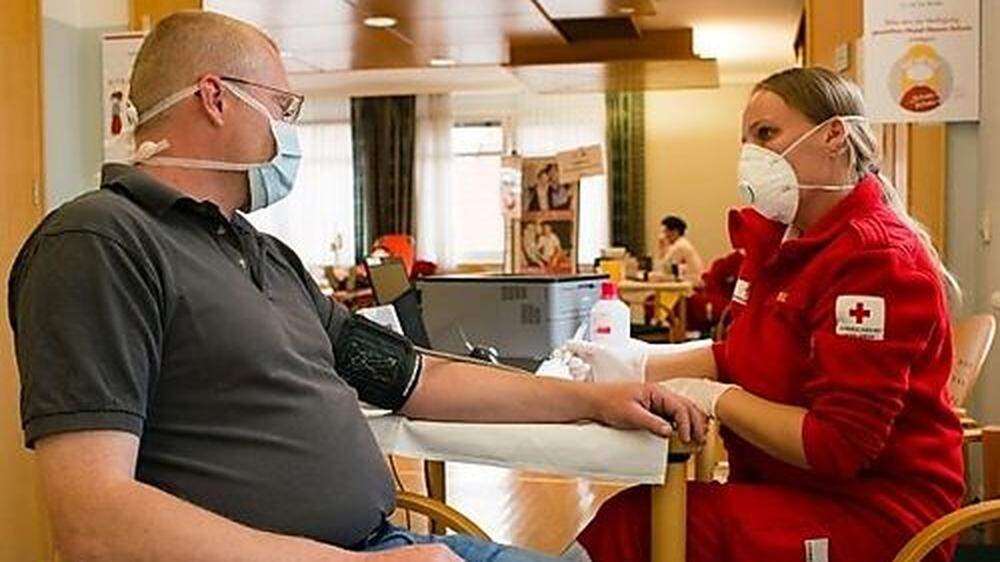 Im Vorjahr sind aufgrund von Corona Blutspenden um 50 Prozent zurückgegangen 