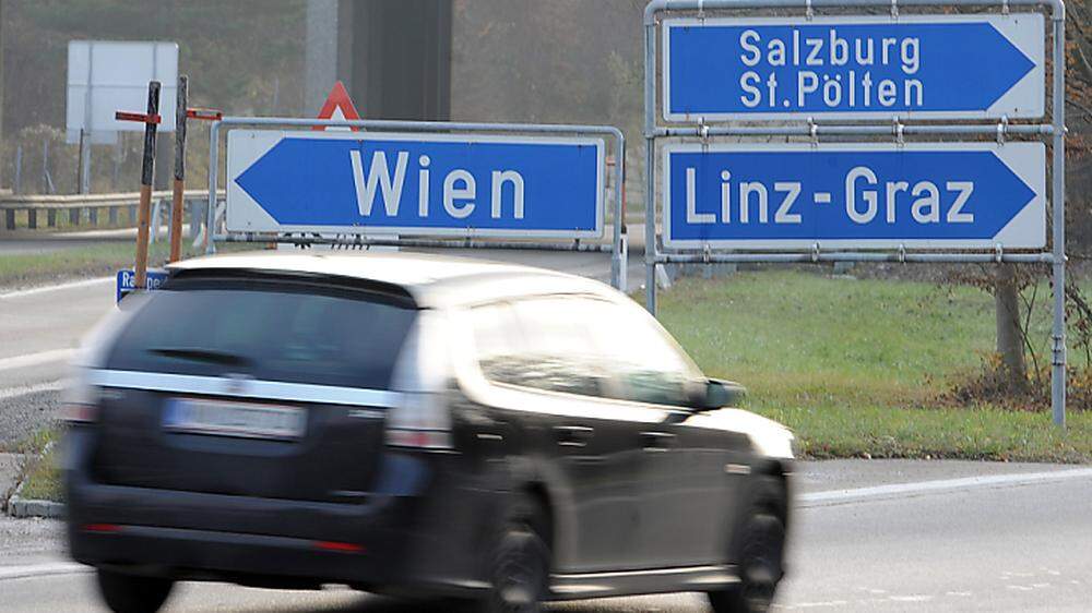 Österreicher fahren gerne per Pkw in die Arbeit
