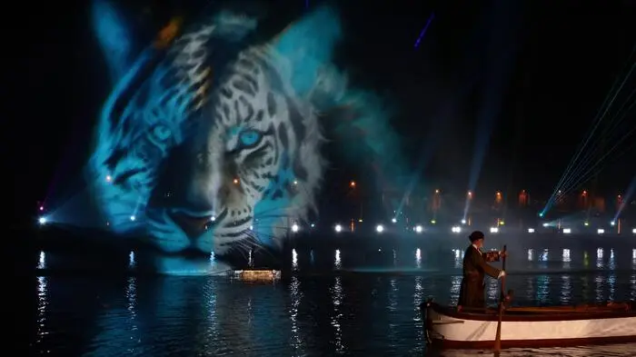 Im Zeichen des legendären Reisenden Marco Polo (1254-1324) geht in Venedig der traditionsreiche Karneval allmählich zu Ende, der zehntausende Menschen in die Lagunenstadt gelockt hat.
