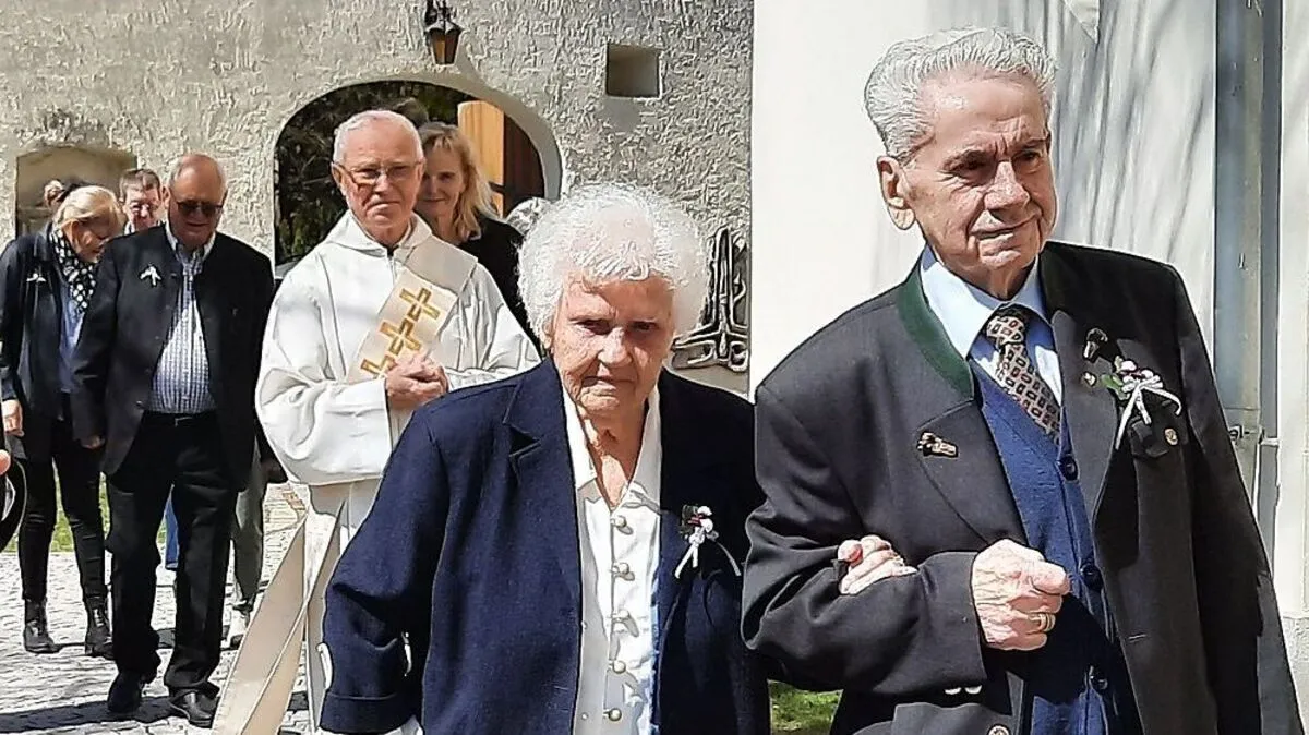 Stefanie und Hans Darnhofer feierten ihren 75. Hochzeitstag im engsten Kreis