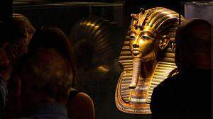 Die legendäre Totenmaske von Tutanchamun ist in Kairo zu sehen 