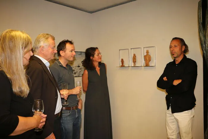 Der Mölltaler Künstler freute sich über zahlreiche Besucher in seiner Galerie "My Space".