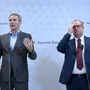 Bauen Bankenaufsicht um: Finanzminister Hartwig Löger und Staatssekretär Hubert Fuchs 