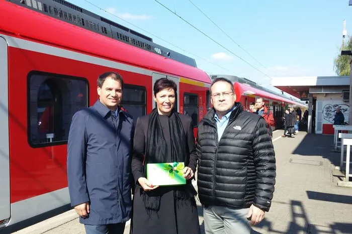 Michael Schickhofer (SPÖ) holte sich von Beatrice Soltys und Thomas Kiwitt aus der Region Stuttgart Tipps, wie man das enge Kastldenken überwinden kann.