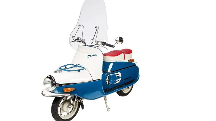 Auch wenn man es ihr nicht ansieht: Unter dem aerodynamisch geformten Monocoque der Čezeta 506 steckt kein knatternder Verbrennungsmotor mehr, sondern ein flüsterleiser Elektroantrieb.