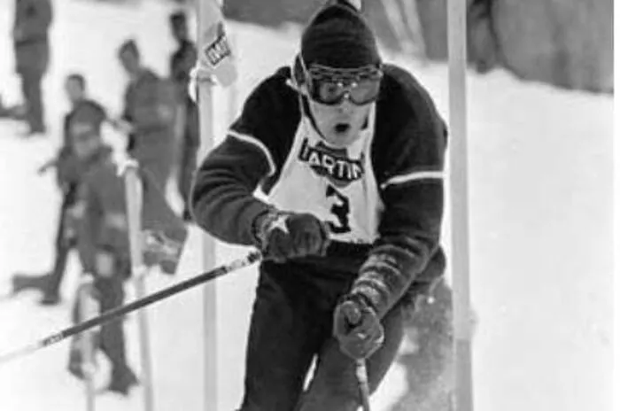 Jänner 1967: Das erste Weltcup-Rennen war am 5. Jänner ein Herren-Slalom, der Sieger in Berchtesgaden war der Österreicher Heinrich Messner. Zwei Tage später legten die Damen mit einem Slalom in Oberstaufen und damit ebenfalls in Deutschland los. Die ersten drei Rennen sowie die ersten zwei Gesamtsiege gingen an die Kanadierin Nancy Greene, bei den Herren holte sich der Franzose Jean-Claude Killy 1967 und 1968 die ersten zwei Gesamtwertungen.