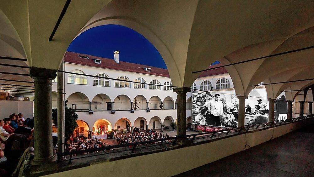 Kärntens schönstes Kino, der Burghof in Klagenfurt