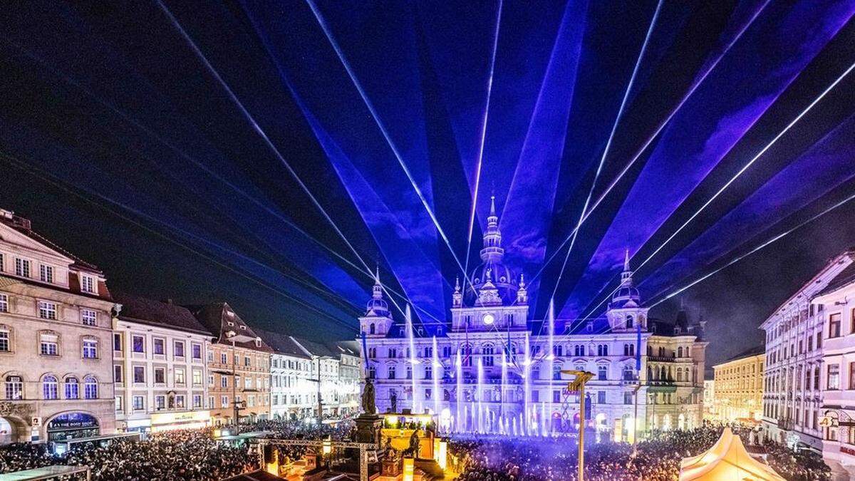 Silvesterspektakel am Hauptplatz