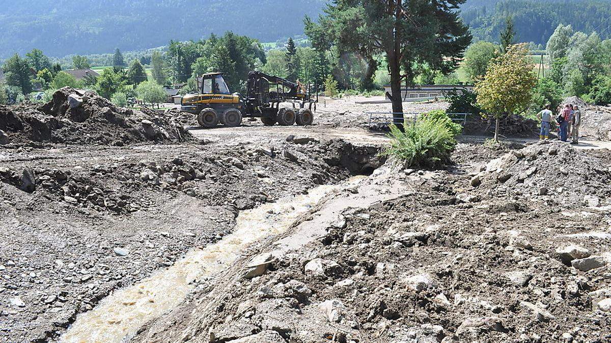 Am späten Donnerstagabend krachten wieder rund 1500 Kubikmeter Material herunter