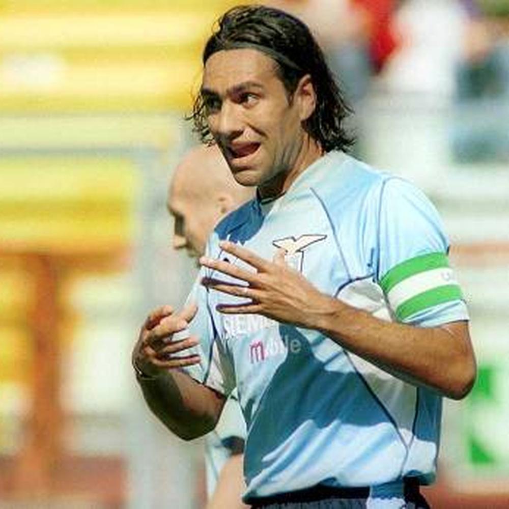 Duelo DBeP: Alessandro Nesta x Fernando Hierro